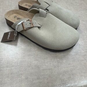 Qomfort Grey Genuine Suede Slip-On Clog with Buckle